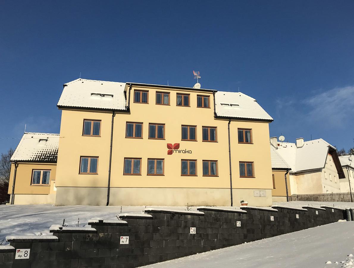 Apartamento Miraka Lipno nad Vltavou Exterior foto